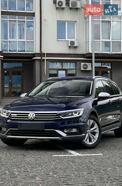 Универсал Volkswagen Passat Alltrack 2018 в Киеве