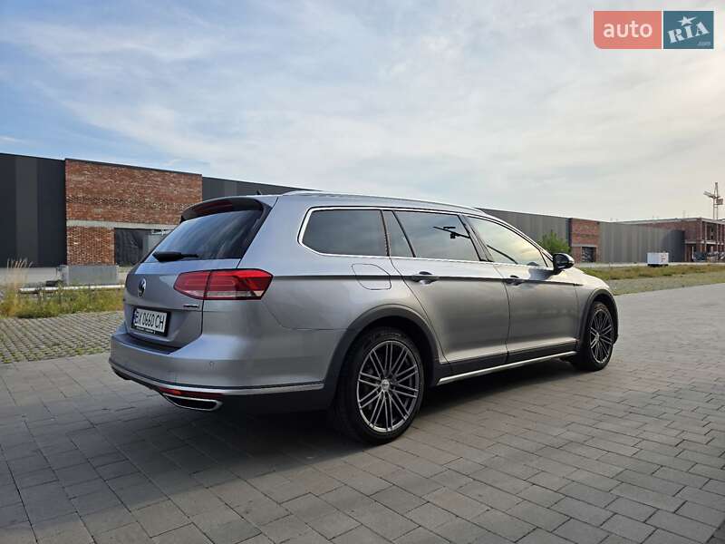 Универсал Volkswagen Passat Alltrack 2019 в Хмельницком