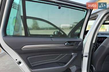 Универсал Volkswagen Passat Alltrack 2019 в 