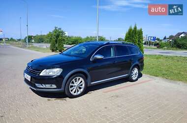 Универсал Volkswagen Passat Alltrack 2012 в Городке