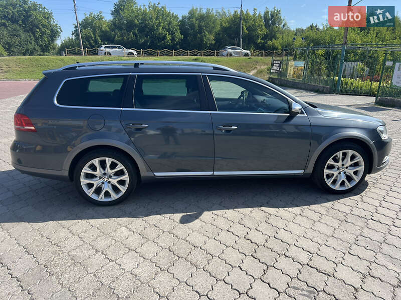 Універсал Volkswagen Passat Alltrack 2014 в Луцьку