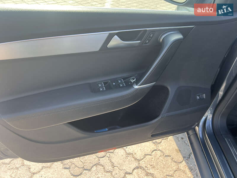 Універсал Volkswagen Passat Alltrack 2014 в Луцьку