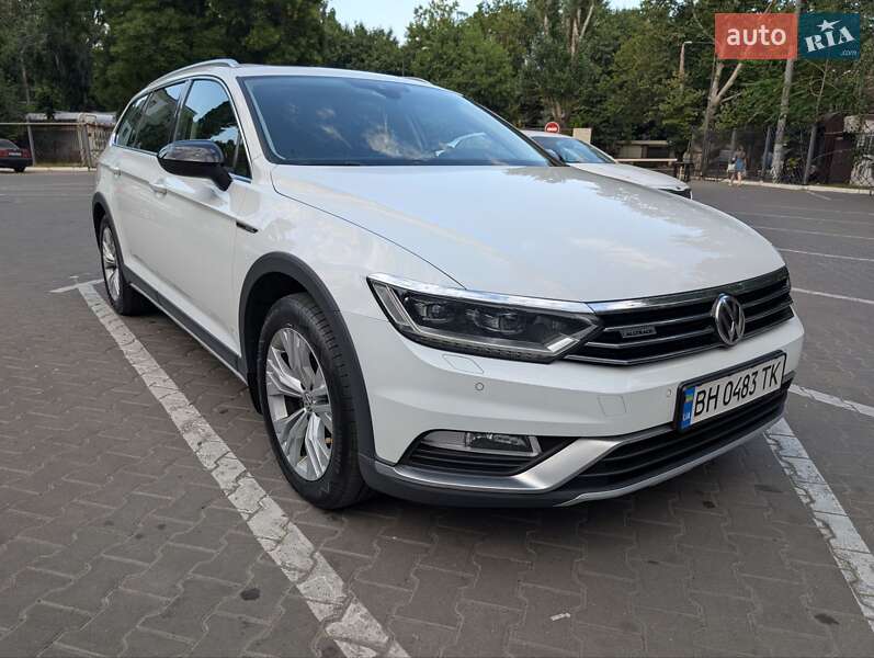 Универсал Volkswagen Passat Alltrack 2019 в Одессе