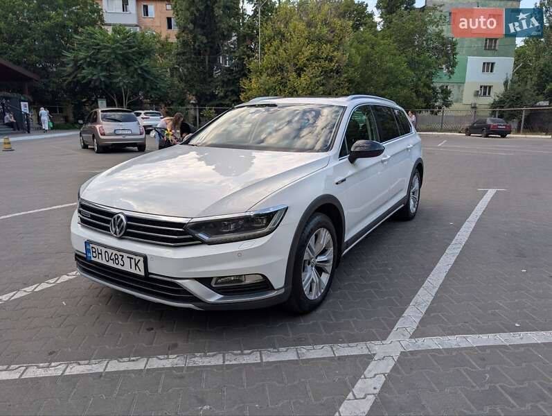 Универсал Volkswagen Passat Alltrack 2019 в Одессе