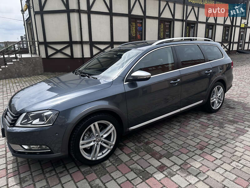 Универсал Volkswagen Passat Alltrack 2014 в Ровно