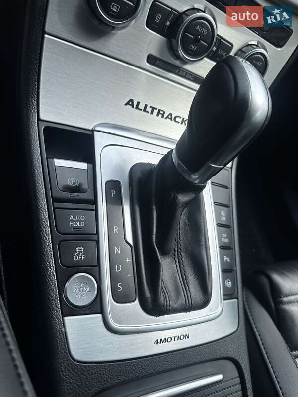 Универсал Volkswagen Passat Alltrack 2014 в Ровно