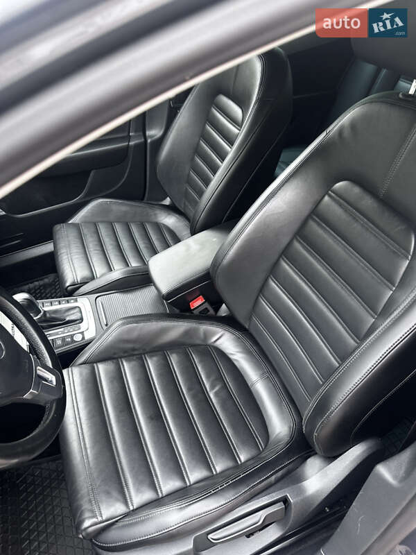 Универсал Volkswagen Passat Alltrack 2014 в Ровно