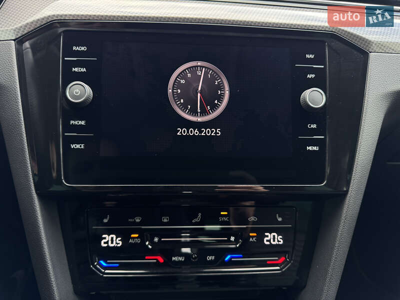 Универсал Volkswagen Passat Alltrack 2020 в Луцке
