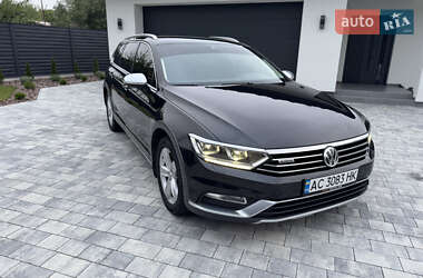 Универсал Volkswagen Passat Alltrack 2017 в Владимире