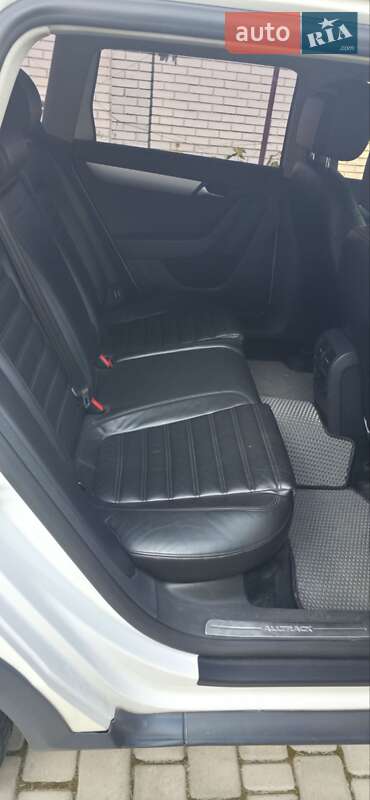 Універсал Volkswagen Passat Alltrack 2014 в Києві фото 17 Універсал Volkswagen Passat Alltrack 2014 в Києві
