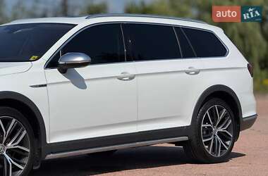 Универсал Volkswagen Passat Alltrack 2018 в 