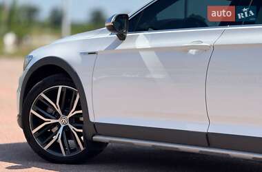 Универсал Volkswagen Passat Alltrack 2018 в 