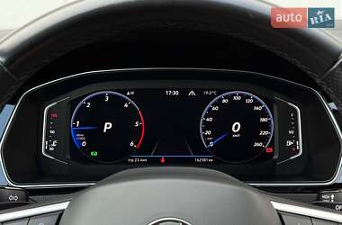 Універсал Volkswagen Passat Alltrack 2020 в 