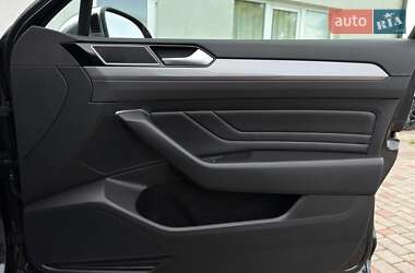 Універсал Volkswagen Passat Alltrack 2020 в 
