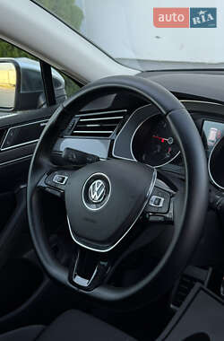 Универсал Volkswagen Passat Alltrack 2017 в 