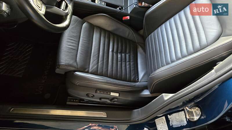 Универсал Volkswagen Passat Alltrack 2019 в Киеве
