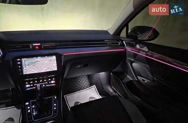 Универсал Volkswagen Passat Alltrack 2021 в 