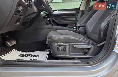 Универсал Volkswagen Passat Alltrack 2021 в 