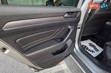 Универсал Volkswagen Passat Alltrack 2021 в 