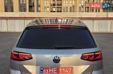 Универсал Volkswagen Passat Alltrack 2021 в 