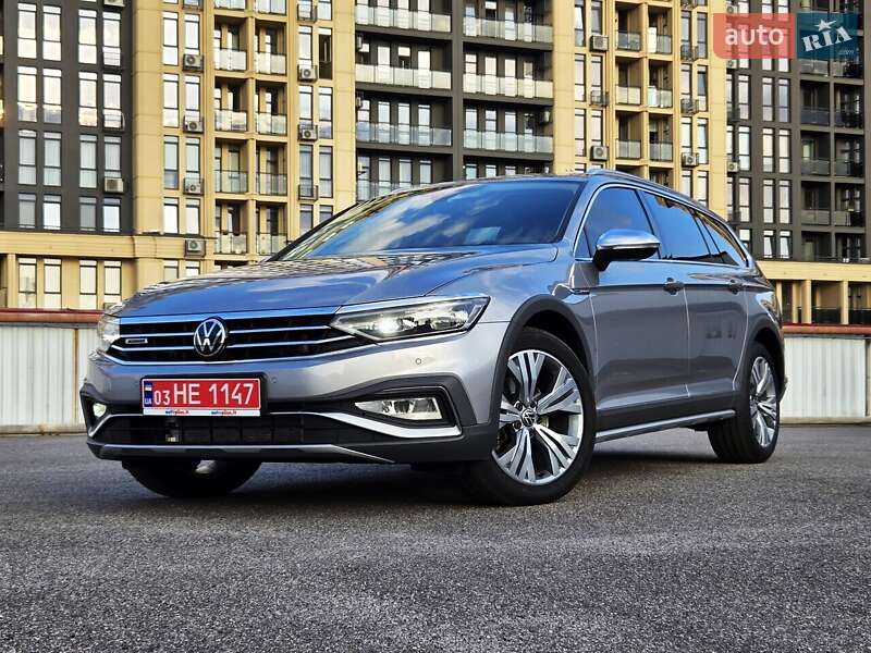 Универсал Volkswagen Passat Alltrack 2021 в 