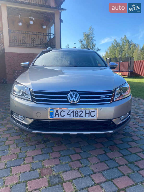 Универсал Volkswagen Passat Alltrack 2012 в Любомле