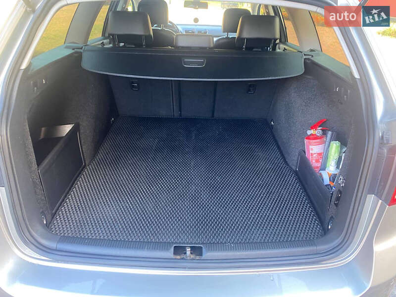 Универсал Volkswagen Passat Alltrack 2012 в Любомле