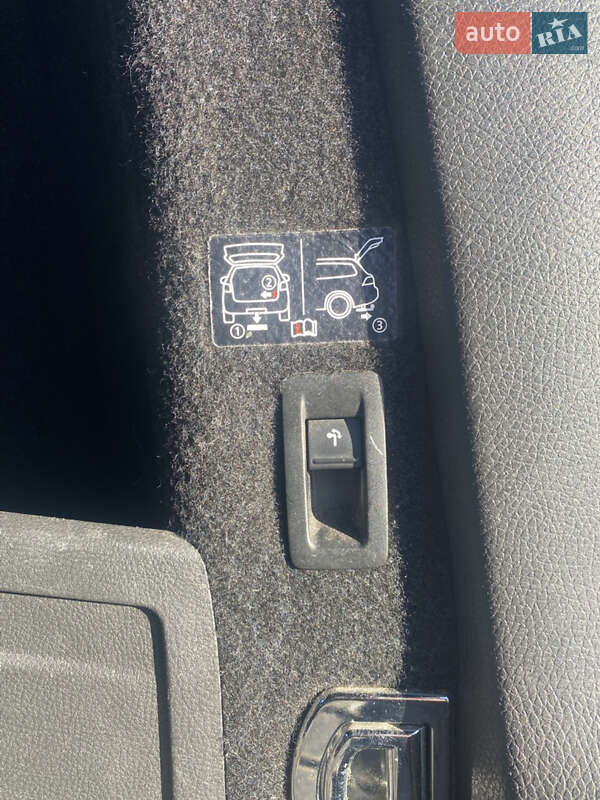 Универсал Volkswagen Passat Alltrack 2013 в Киеве фото 12 Универсал Volkswagen Passat Alltrack 2013 в Киеве