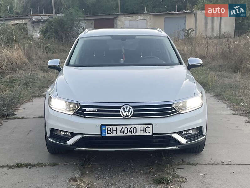 Универсал Volkswagen Passat Alltrack 2016 в Подольске
