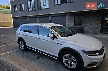 Універсал Volkswagen Passat Alltrack 2017 в Хмельницькому