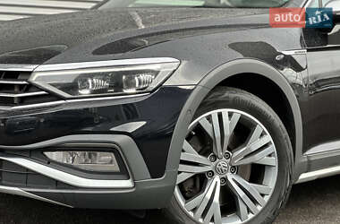 Универсал Volkswagen Passat Alltrack 2020 в 
