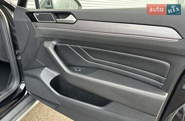 Универсал Volkswagen Passat Alltrack 2020 в 