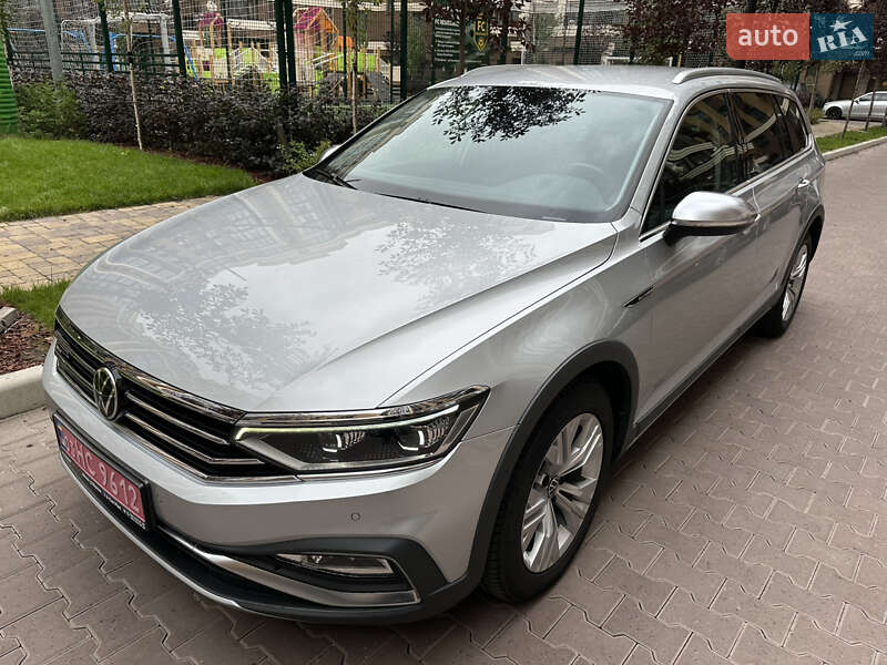 Универсал Volkswagen Passat Alltrack 2020 в Киеве фото 11 Универсал Volkswagen Passat Alltrack 2020 в Киеве