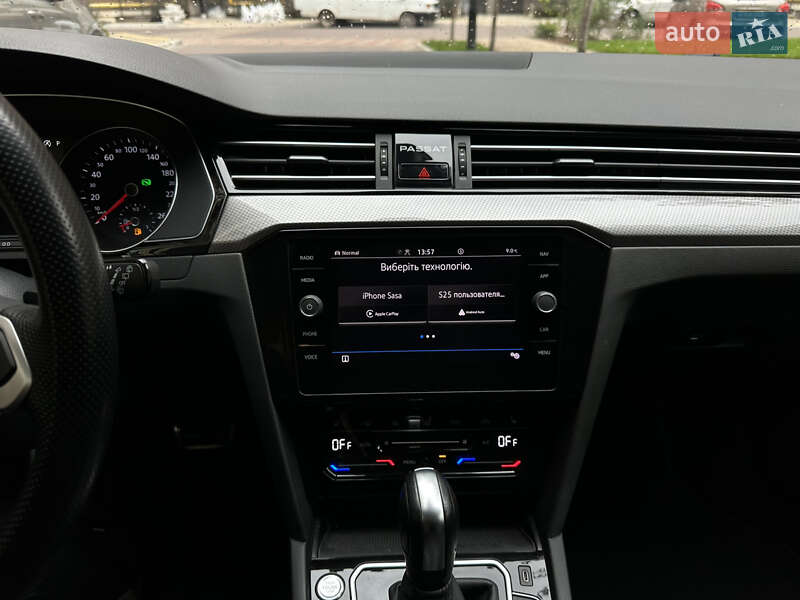 Универсал Volkswagen Passat Alltrack 2020 в Киеве фото 36 Универсал Volkswagen Passat Alltrack 2020 в Киеве