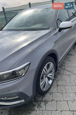 Универсал Volkswagen Passat Alltrack 2022 в 