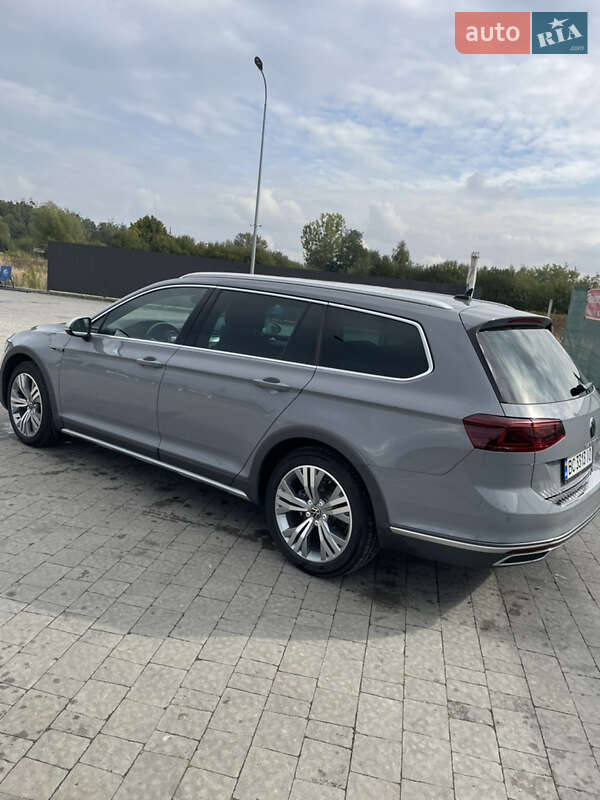 Универсал Volkswagen Passat Alltrack 2022 в Львове фото 9 Универсал Volkswagen Passat Alltrack 2022 в Львове