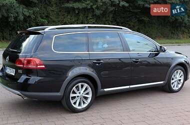 Універсал Volkswagen Passat Alltrack 2014 в Львові