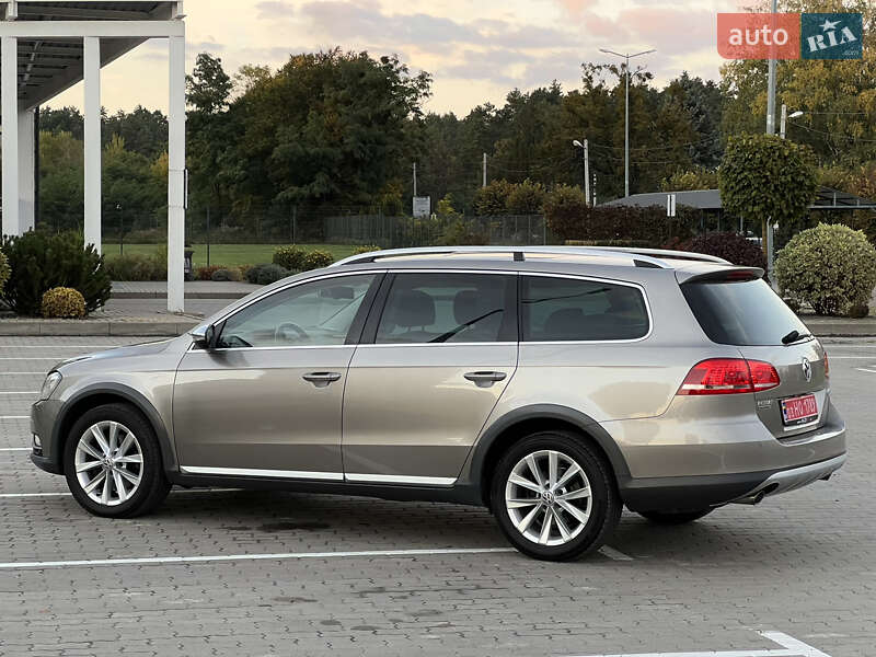 Универсал Volkswagen Passat Alltrack 2014 в Радивилове