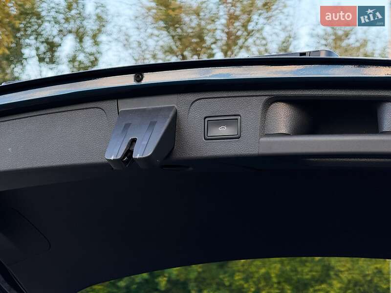 Универсал Volkswagen Passat Alltrack 2020 в Луцке