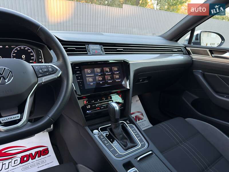Универсал Volkswagen Passat Alltrack 2020 в Луцке