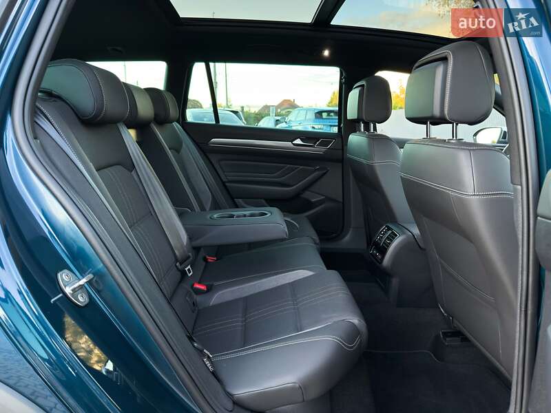 Универсал Volkswagen Passat Alltrack 2020 в Луцке