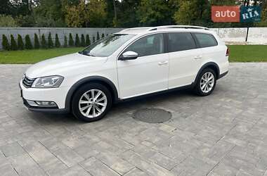 Универсал Volkswagen Passat Alltrack 2014 в 