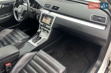 Универсал Volkswagen Passat Alltrack 2014 в 