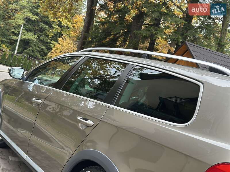 Универсал Volkswagen Passat Alltrack 2014 в Дрогобыче