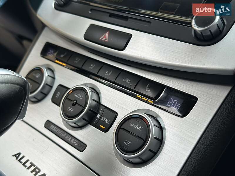 Универсал Volkswagen Passat Alltrack 2014 в Дрогобыче