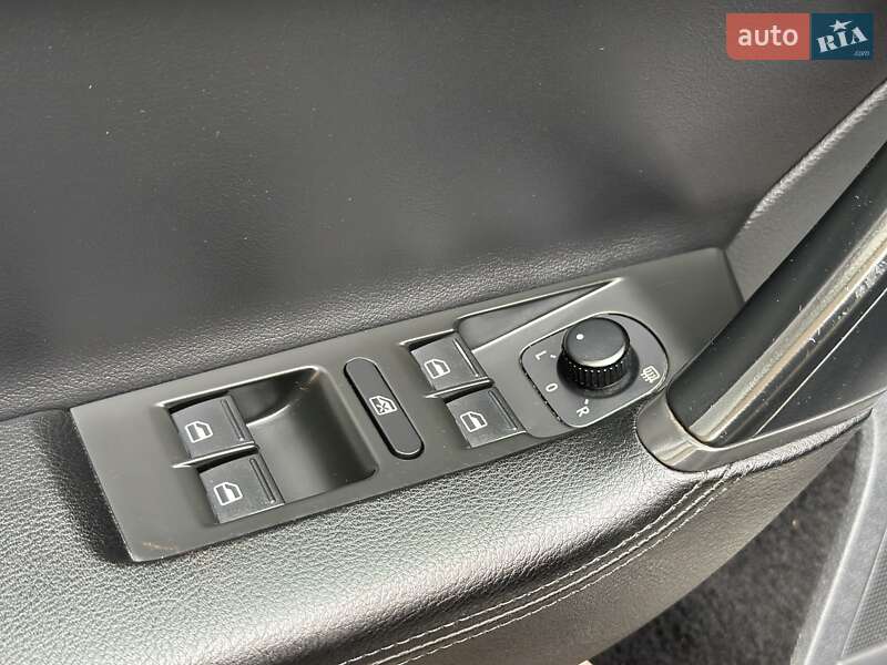 Универсал Volkswagen Passat Alltrack 2014 в Дрогобыче