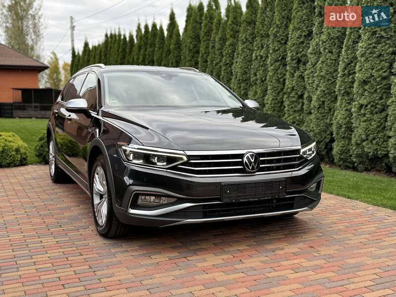 Универсал Volkswagen Passat Alltrack 2023 в Киеве фото 5 Универсал Volkswagen Passat Alltrack 2023 в Киеве