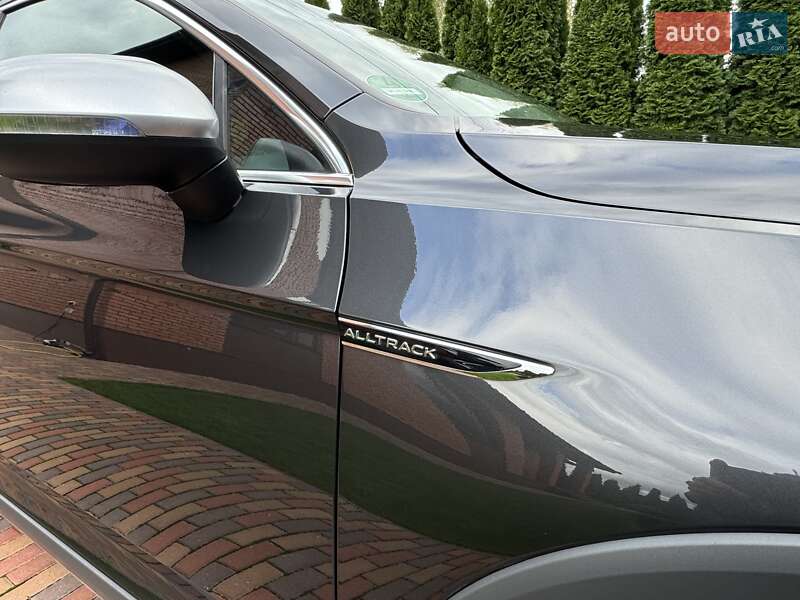 Универсал Volkswagen Passat Alltrack 2023 в Киеве фото 14 Универсал Volkswagen Passat Alltrack 2023 в Киеве