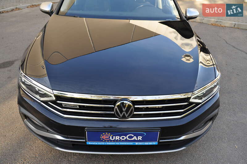 Универсал Volkswagen Passat Alltrack 2022 в Киеве