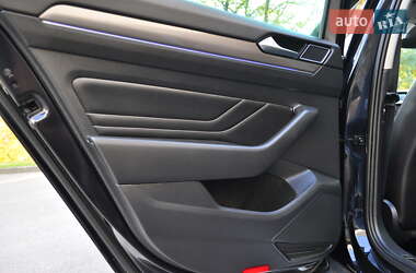 Универсал Volkswagen Passat Alltrack 2022 в 